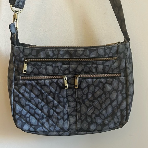 Travelon Anti-Theft Crossbody Bag & Matching Pouch Leopard Inside Light RFID - Picture 3 of 11